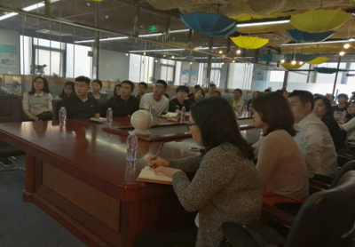 我校創(chuàng)新創(chuàng)業(yè)沙龍系列活動(dòng)火熱開(kāi)展